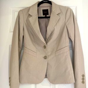 Limited Collection 2 button blazer